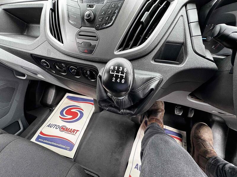 Ford 350 EcoBlue LUTON 2.0 Manual Diesel 2.0 2dr Luton Van Manual Diesel