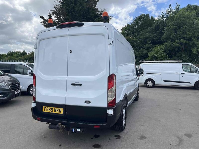 Ford 350 EcoBlue Limited Panel Van 2.0 Manual Diesel