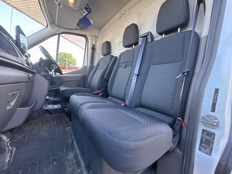 Ford 350 EcoBlue Limited Panel Van 2.0 Manual Diesel