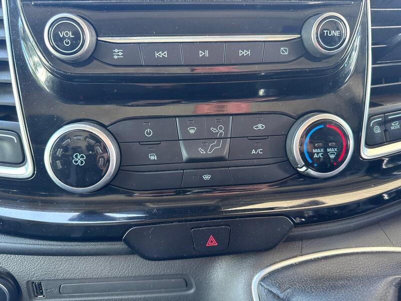 Ford 350 EcoBlue Limited Panel Van 2.0 Manual Diesel