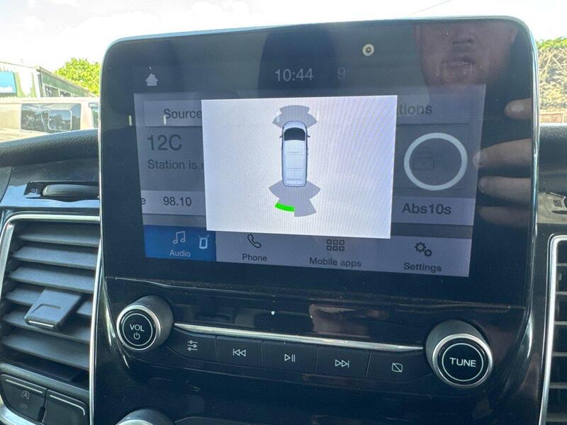 Ford 350 EcoBlue Limited Panel Van 2.0 Manual Diesel