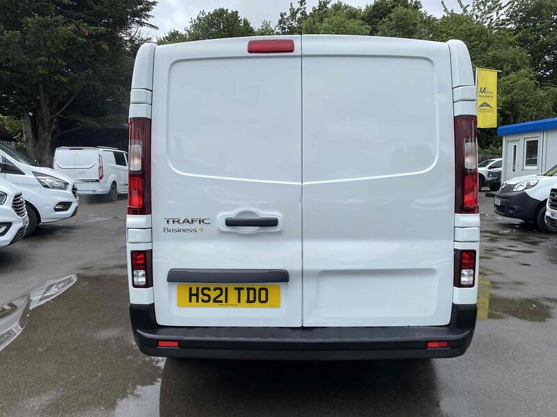 Renault dCi ENERGY 30 Business+ Panel Van 2.0 Manual Diesel