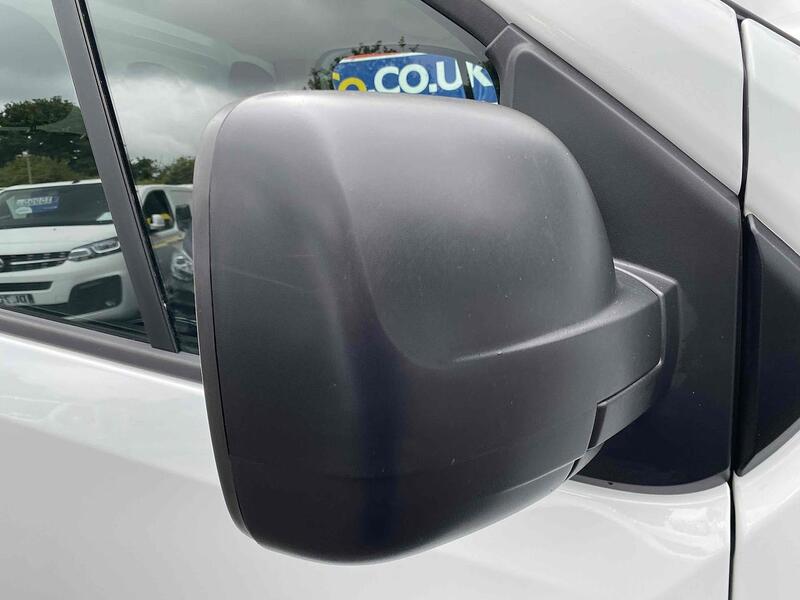 Renault dCi ENERGY 30 Business+ Panel Van 2.0 Manual Diesel