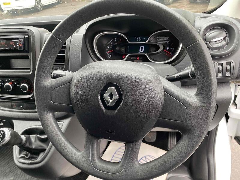 Renault dCi ENERGY 30 Business+ Panel Van 2.0 Manual Diesel