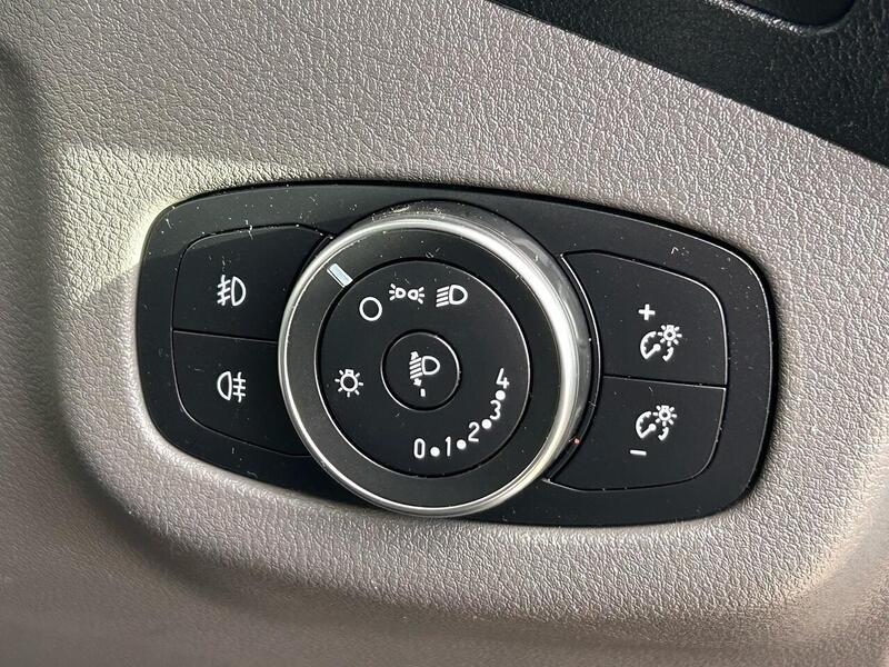 Ford 240 EcoBlue Leader Panel Van 1.5 Manual Diesel