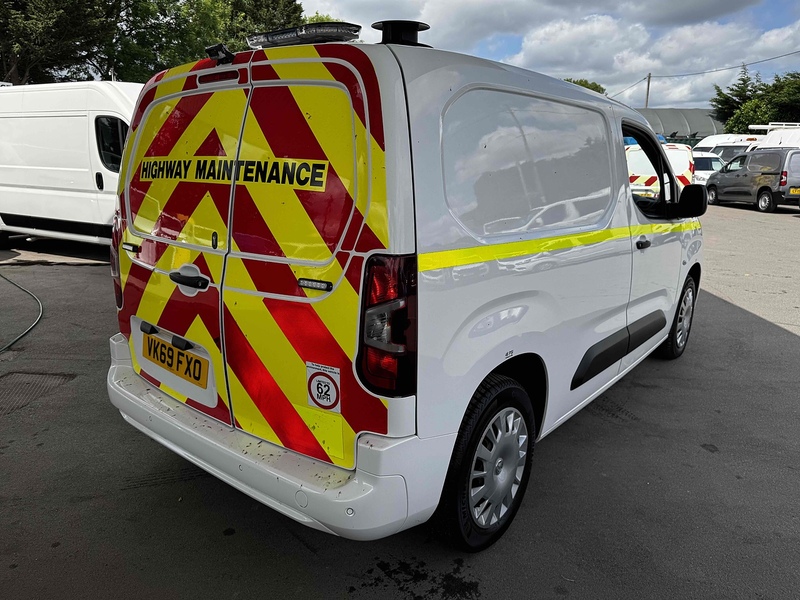 Vauxhall Turbo D 2000 Sportive Panel Van 1.5 Manual Diesel