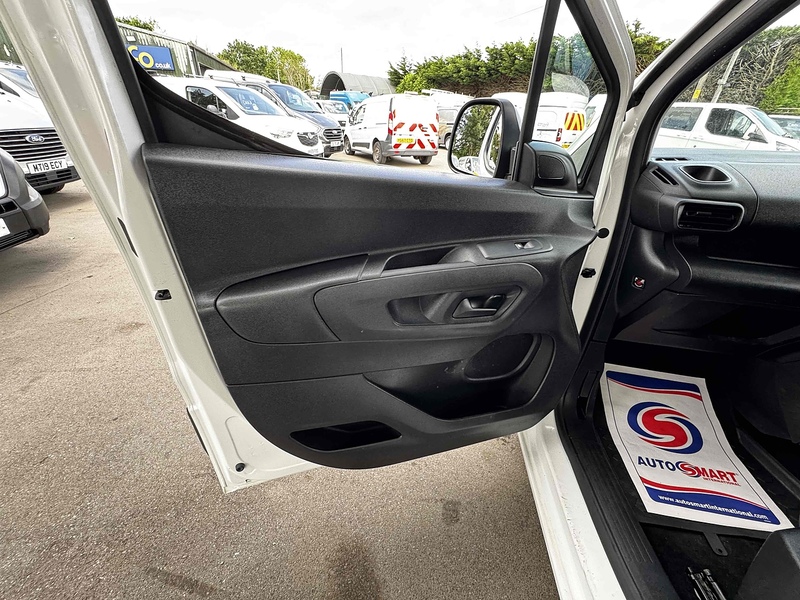 Vauxhall Turbo D 2000 Sportive Panel Van 1.5 Manual Diesel