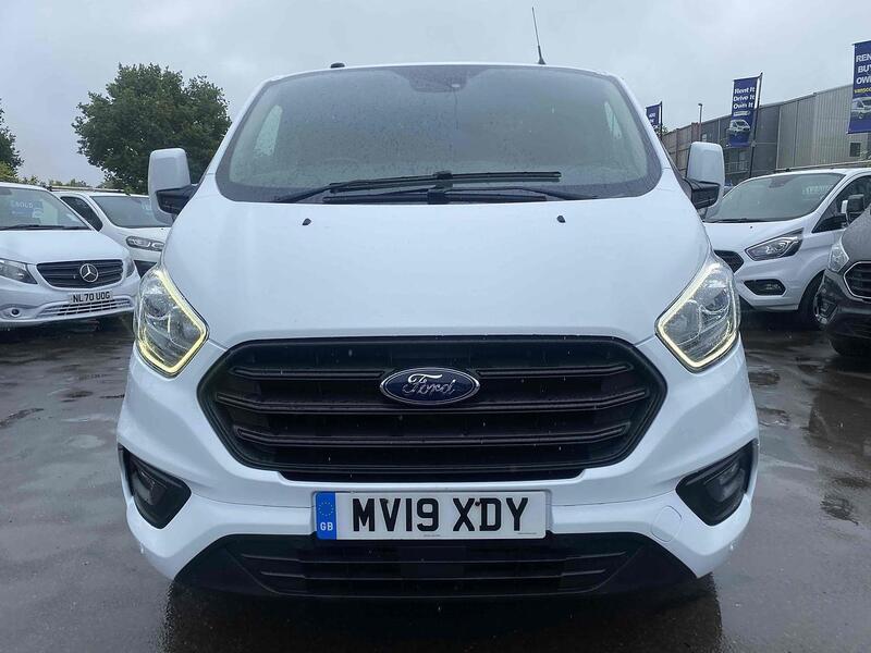 Ford 320 EcoBlue Trend Panel Van 2.0 Manual Diesel