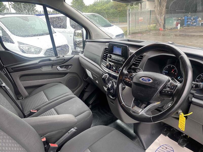 Ford 320 EcoBlue Trend Panel Van 2.0 Manual Diesel