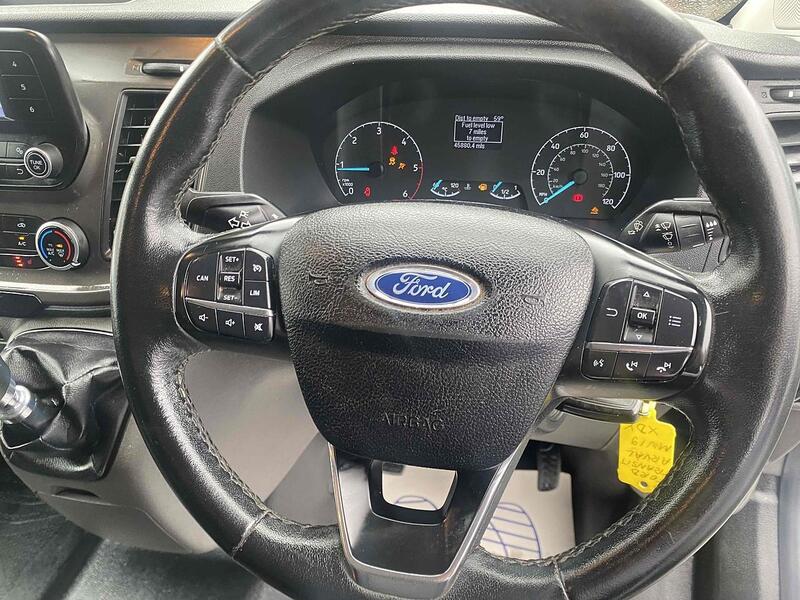 Ford 320 EcoBlue Trend Panel Van 2.0 Manual Diesel