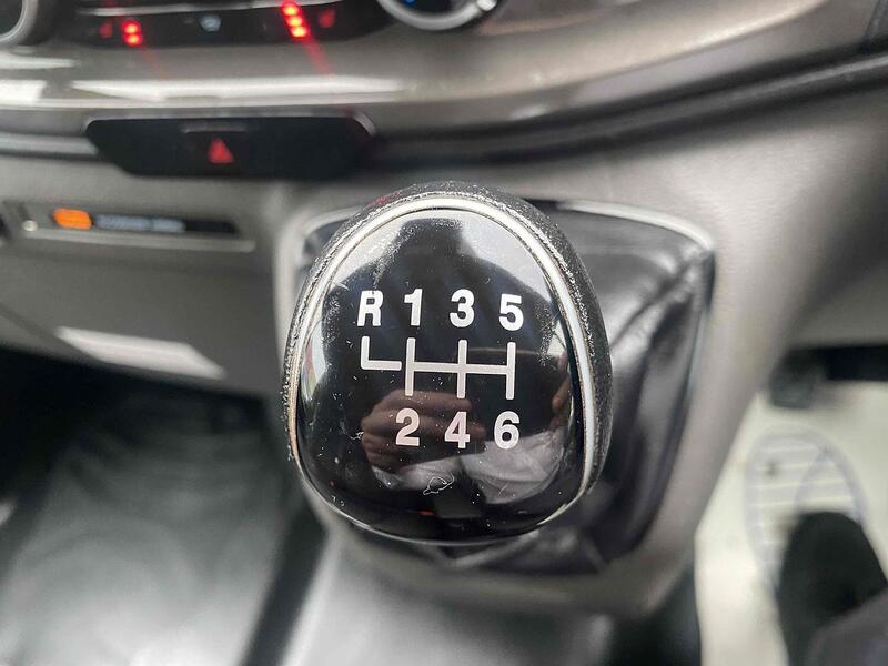 Ford 320 EcoBlue Trend Panel Van 2.0 Manual Diesel