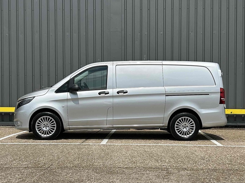 Mercedes-Benz 114 CDI Premium Panel Van 2.0 Automatic Diesel