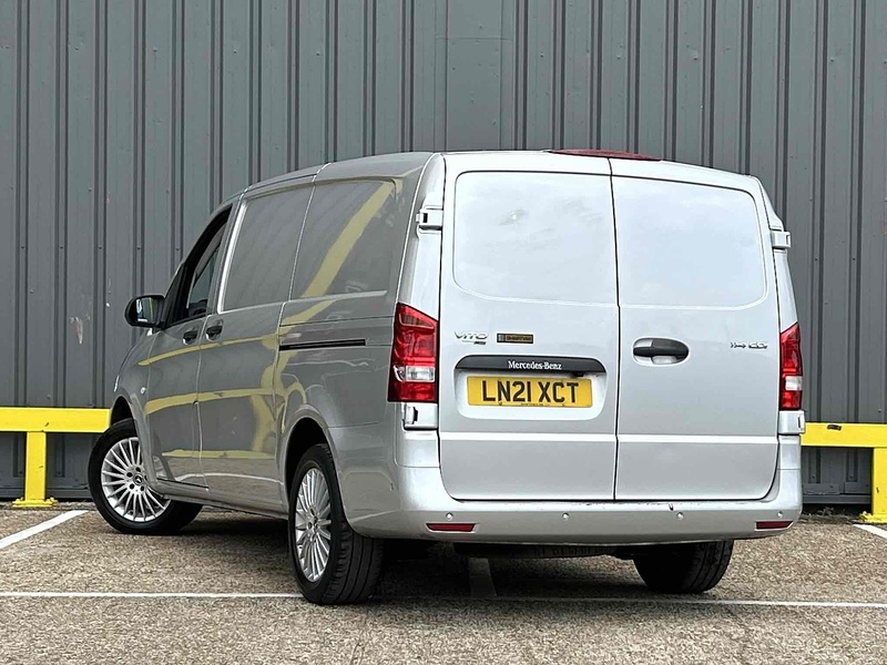 Mercedes-Benz 114 CDI Premium Panel Van 2.0 Automatic Diesel