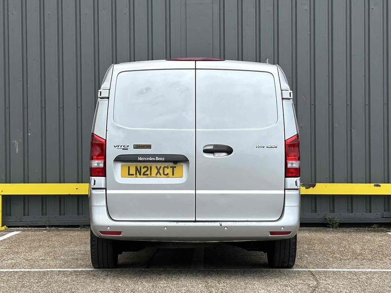 Mercedes-Benz 114 CDI Premium Panel Van 2.0 Automatic Diesel