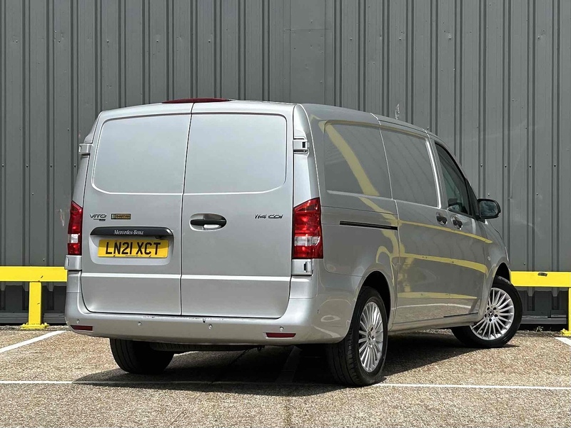 Mercedes-Benz 114 CDI Premium Panel Van 2.0 Automatic Diesel