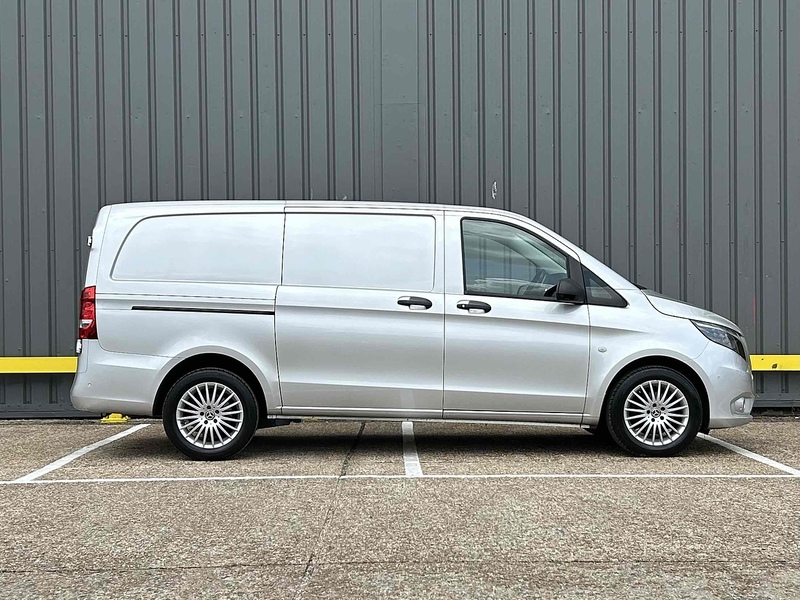 Mercedes-Benz 114 CDI Premium Panel Van 2.0 Automatic Diesel