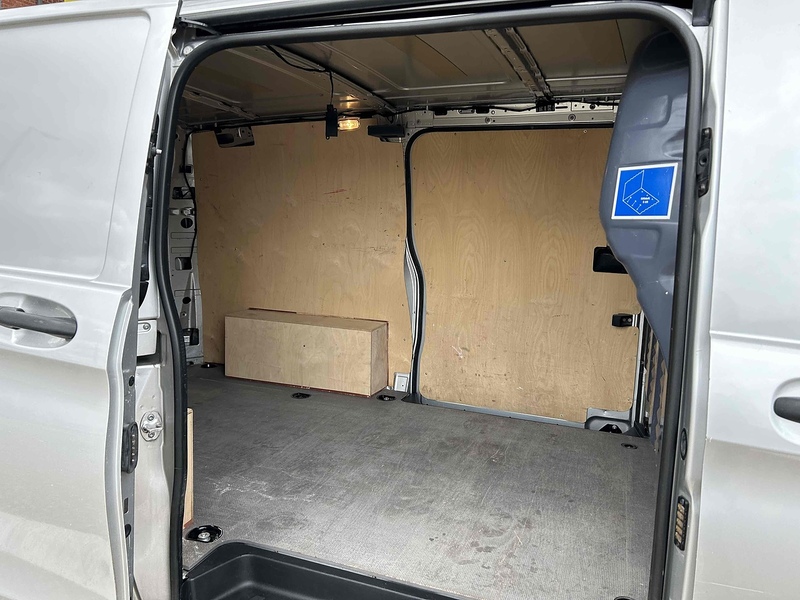 Mercedes-Benz 114 CDI Premium Panel Van 2.0 Automatic Diesel