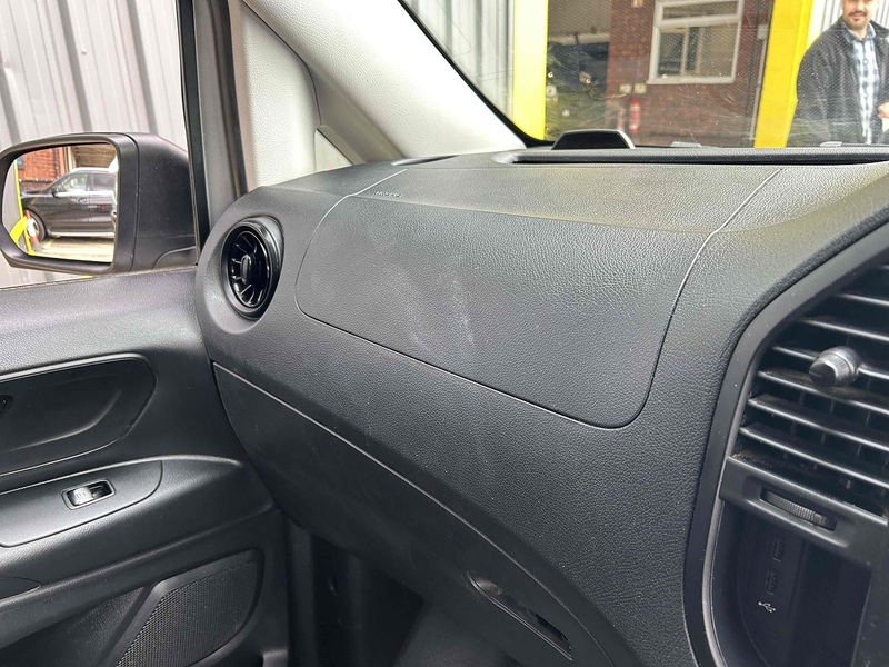 Mercedes-Benz 114 CDI Premium Panel Van 2.0 Automatic Diesel