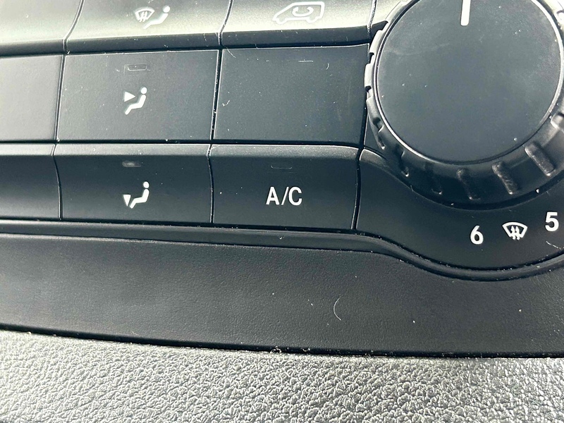 Mercedes-Benz 114 CDI Premium Panel Van 2.0 Automatic Diesel