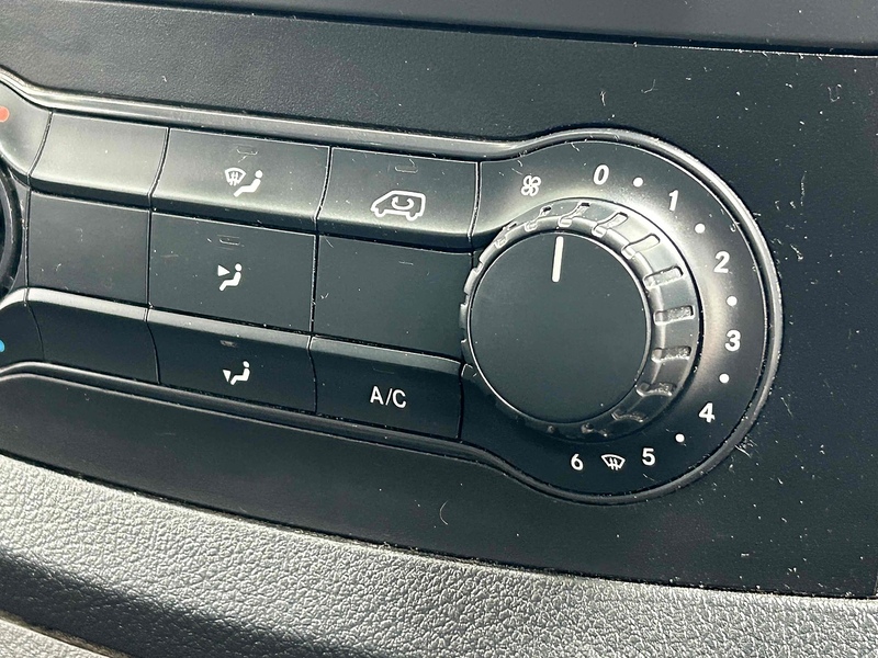 Mercedes-Benz 114 CDI Premium Panel Van 2.0 Automatic Diesel