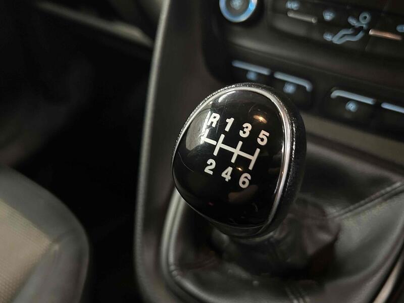 Ford 1.5 230 EcoBlue Leader Crew Van Double Cab 6dr Diesel Manual L2 Euro 6 (s/s) (100 ps)