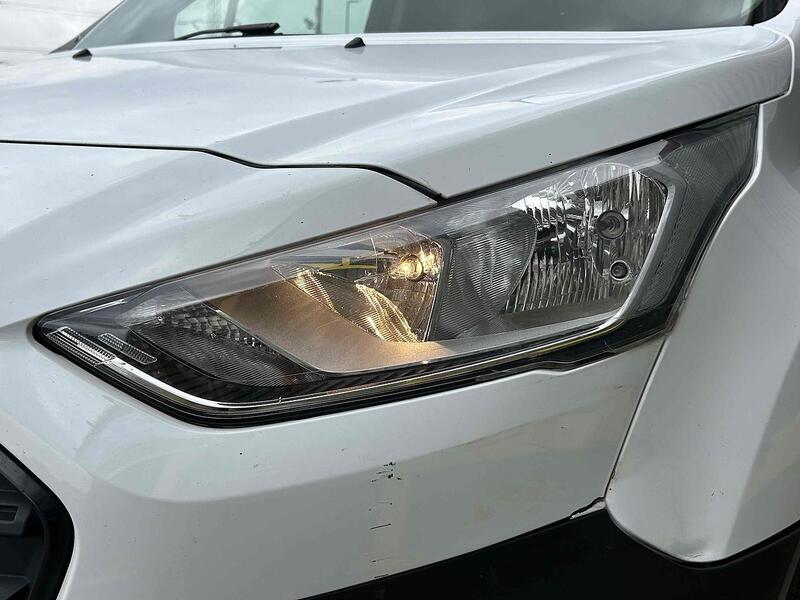 Ford 1.5 230 EcoBlue Leader Crew Van Double Cab 6dr Diesel Manual L2 Euro 6 (s/s) (100 ps)