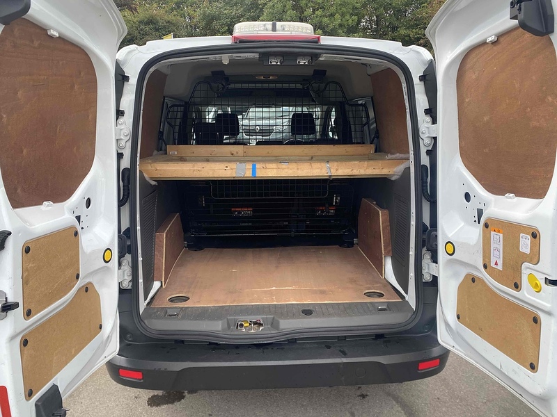 Ford 1.5 230 EcoBlue Leader Crew Van Double Cab 6dr Diesel Manual L2 Euro 6 (s/s) (100 ps)