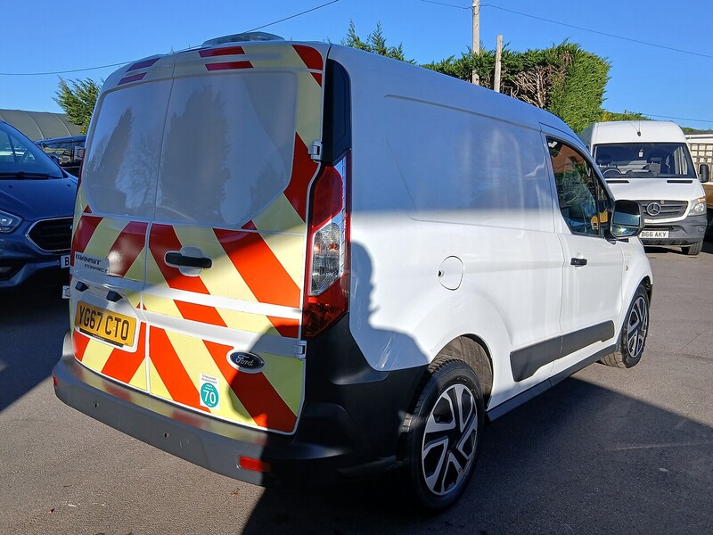 Ford 1.5 TDCi 200 Panel Van 5dr Diesel Manual L1 H1 (120 g/km, 74 bhp)