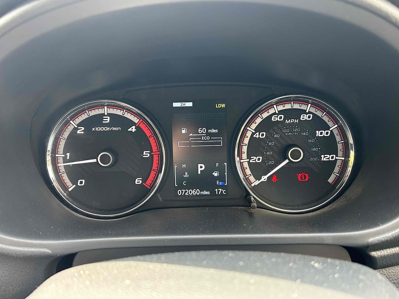 Mitsubishi DI-D DC Barbarian Pickup 2.2 Automatic Diesel