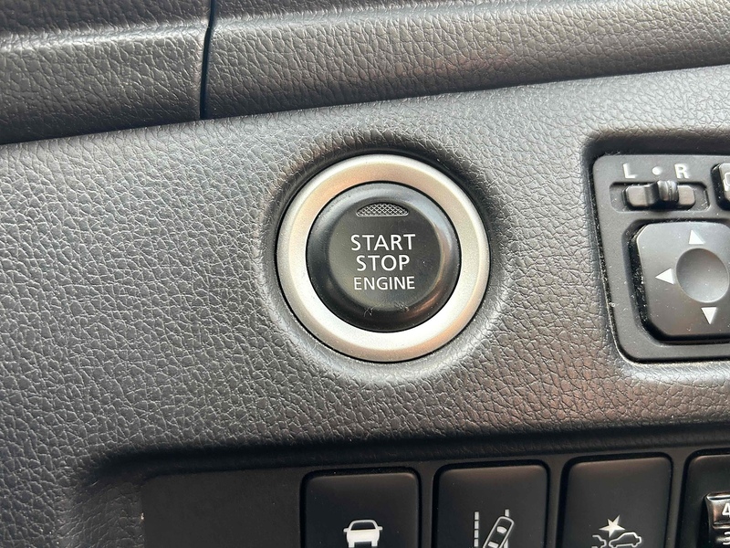 Mitsubishi DI-D DC Barbarian Pickup 2.2 Automatic Diesel