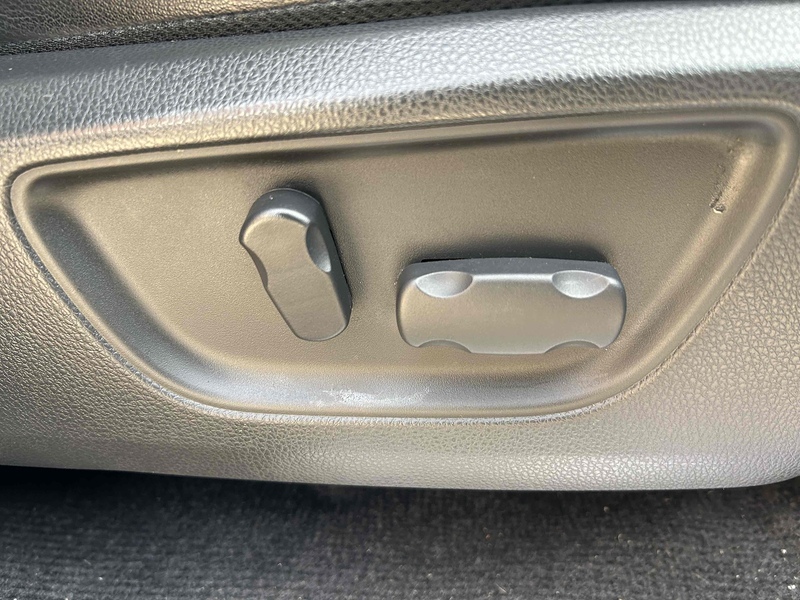 Mitsubishi DI-D DC Barbarian Pickup 2.2 Automatic Diesel