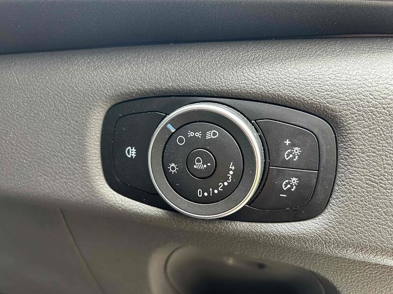 Ford 350 EcoBlue Leader Panel Van 2.0 Manual Diesel