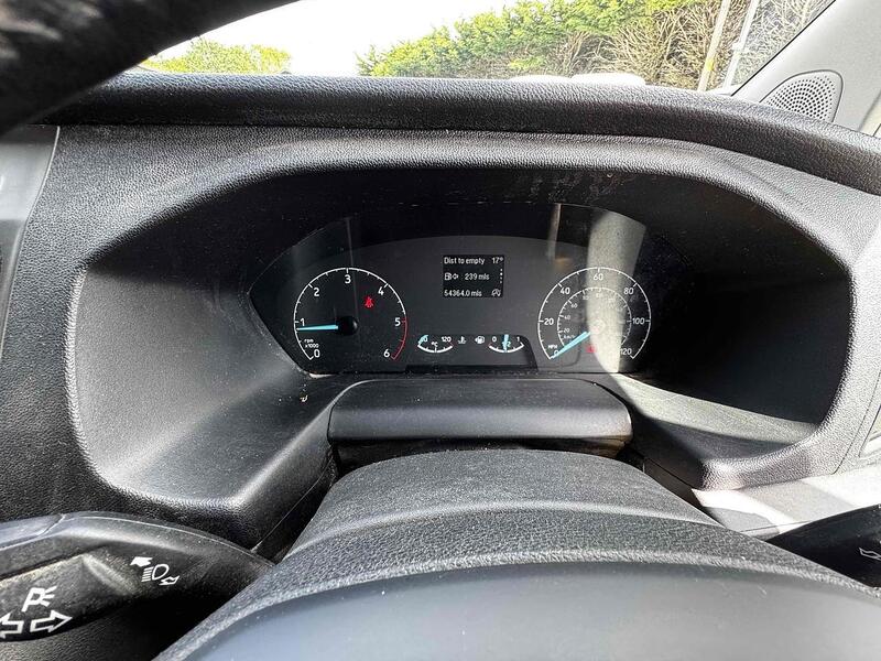 Ford 2.0 320 EcoBlue Trend Kombi Double Cab 5dr Diesel Manual L1 H1 Euro 6 (s/s) (130 ps)