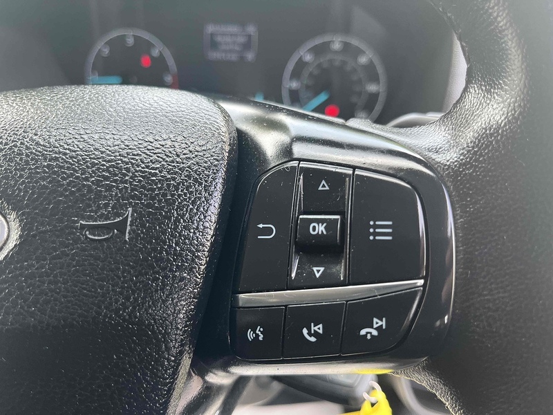 Ford 2.0 320 EcoBlue Trend Kombi Double Cab 5dr Diesel Manual L1 H1 Euro 6 (s/s) (130 ps)