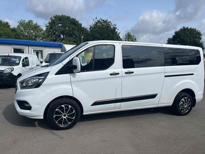 Ford 2.0 320 EcoBlue Trend Kombi Double Cab 5dr Diesel Manual L1 H1 Euro 6 (s/s) (130 ps)