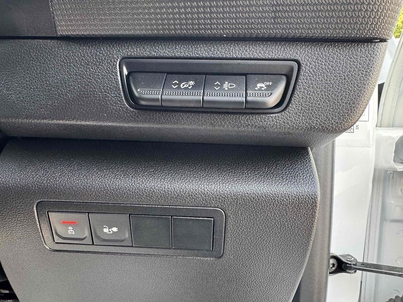 Renault Ml20 Ze Business 0.0 5dr Panel Van Automatic Electric