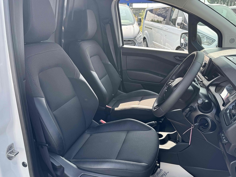 Renault Ml20 Ze Business 0.0 5dr Panel Van Automatic Electric