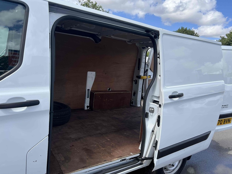 Ford 2.0 300 EcoBlue Leader Panel Van 5dr Diesel Manual L1 H1 Euro 6 (s/s) (105 ps)