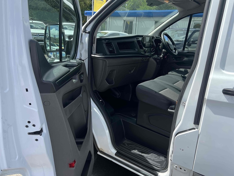 Ford 2.0 300 EcoBlue Leader Panel Van 5dr Diesel Manual L1 H1 Euro 6 (s/s) (105 ps)