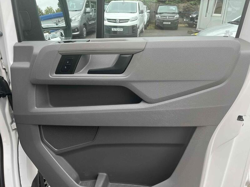 Volkswagen 2.0 TDI CR35 Trendline Panel Van 5dr Diesel Manual FWD LWB High Roof Euro 6 (s/s) (140 ps)