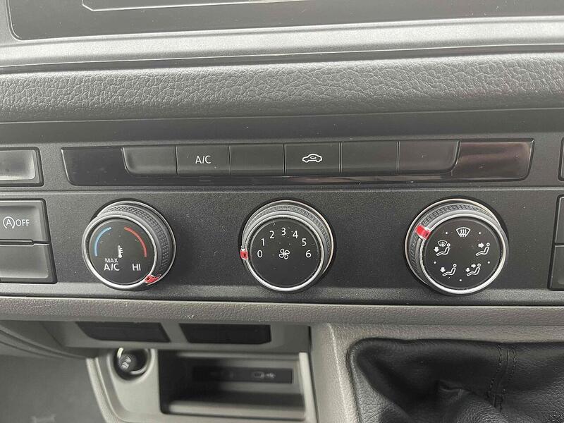 Volkswagen 2.0 TDI CR35 Trendline Panel Van 5dr Diesel Manual FWD LWB High Roof Euro 6 (s/s) (140 ps)