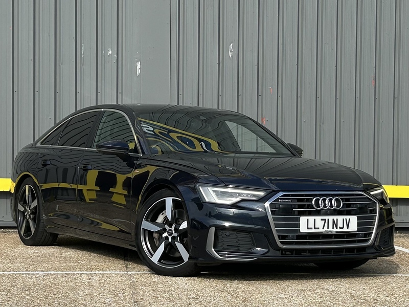 Audi 2.0 TFSIe 50 S line Saloon 4dr Petrol Plug-in Hybrid S Tronic quattro Euro 6 (s/s) 17.9kWh (299 ps)