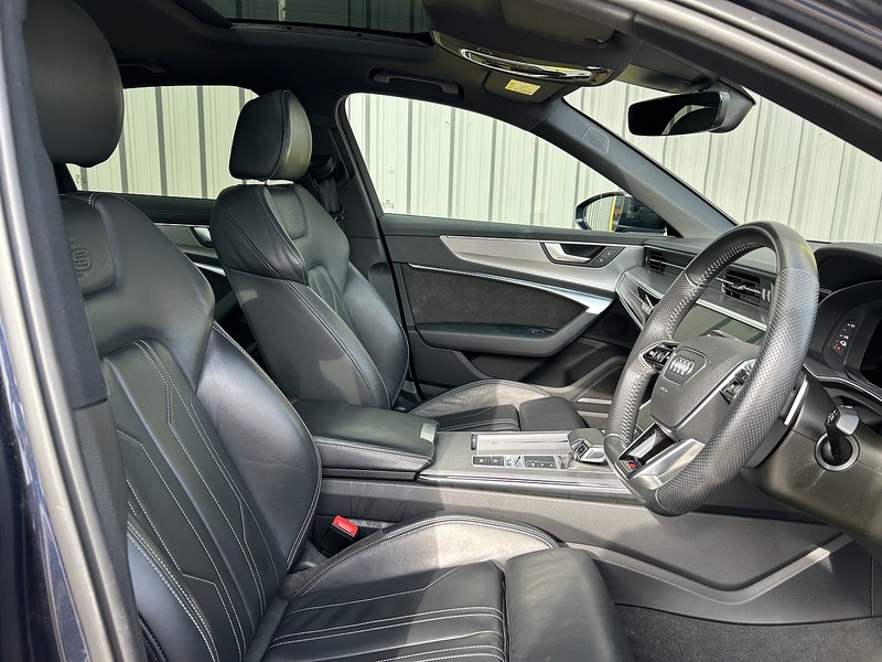 Audi 2.0 TFSIe 50 S line Saloon 4dr Petrol Plug-in Hybrid S Tronic quattro Euro 6 (s/s) 17.9kWh (299 ps)