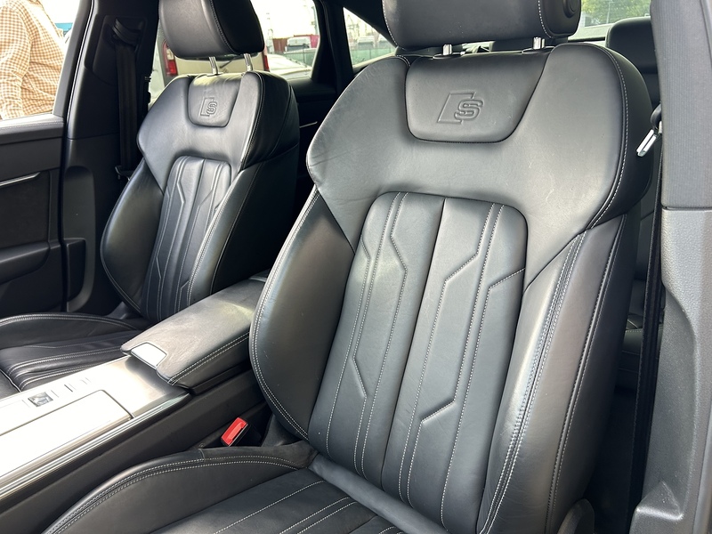 Audi 2.0 TFSIe 50 S line Saloon 4dr Petrol Plug-in Hybrid S Tronic quattro Euro 6 (s/s) 17.9kWh (299 ps)