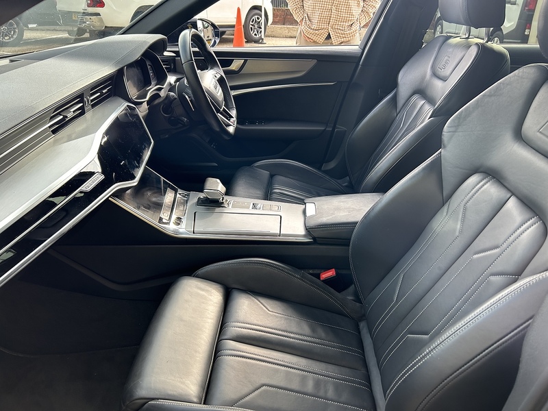 Audi 2.0 TFSIe 50 S line Saloon 4dr Petrol Plug-in Hybrid S Tronic quattro Euro 6 (s/s) 17.9kWh (299 ps)