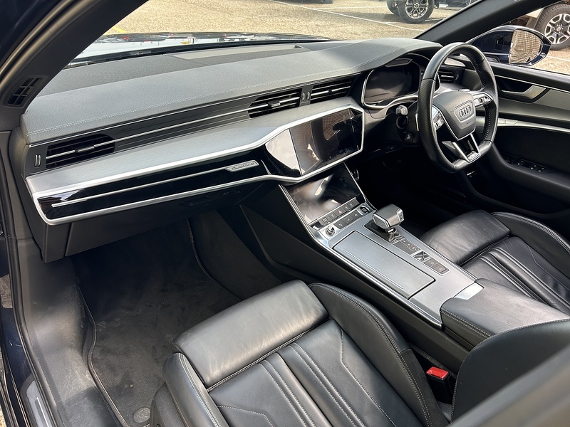 Audi 2.0 TFSIe 50 S line Saloon 4dr Petrol Plug-in Hybrid S Tronic quattro Euro 6 (s/s) 17.9kWh (299 ps)