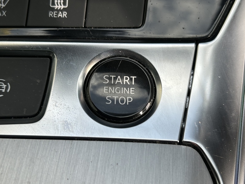 Audi 2.0 TFSIe 50 S line Saloon 4dr Petrol Plug-in Hybrid S Tronic quattro Euro 6 (s/s) 17.9kWh (299 ps)