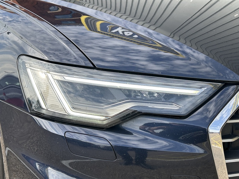 Audi 2.0 TFSIe 50 S line Saloon 4dr Petrol Plug-in Hybrid S Tronic quattro Euro 6 (s/s) 17.9kWh (299 ps)