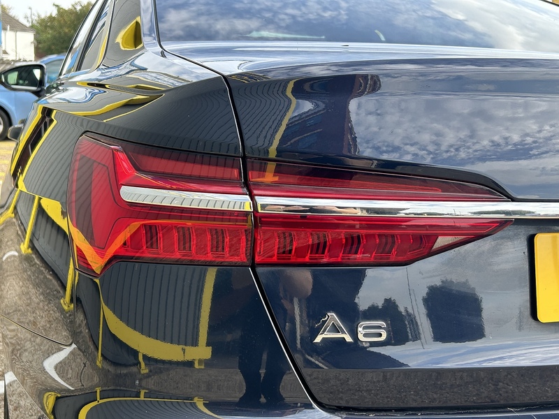 Audi 2.0 TFSIe 50 S line Saloon 4dr Petrol Plug-in Hybrid S Tronic quattro Euro 6 (s/s) 17.9kWh (299 ps)