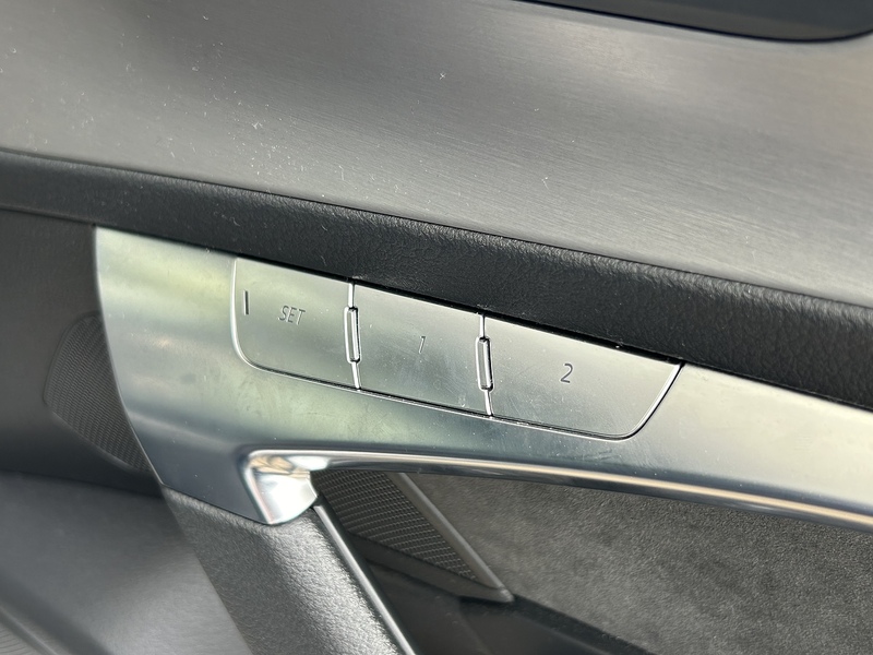 Audi 2.0 TFSIe 50 S line Saloon 4dr Petrol Plug-in Hybrid S Tronic quattro Euro 6 (s/s) 17.9kWh (299 ps)